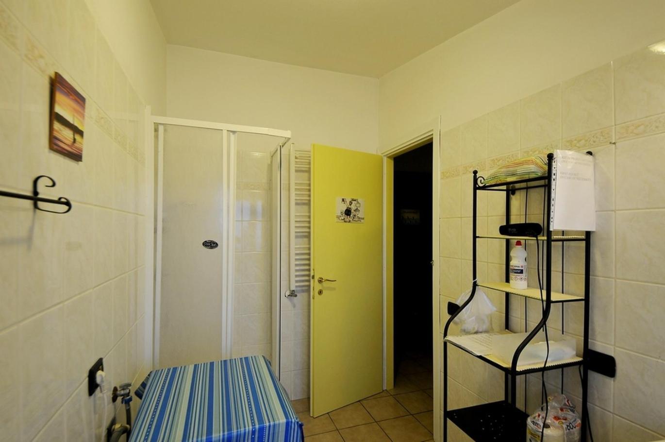 A La Vue: Shared Bath With Ac Near Fiera Di Roma Fiumicino
