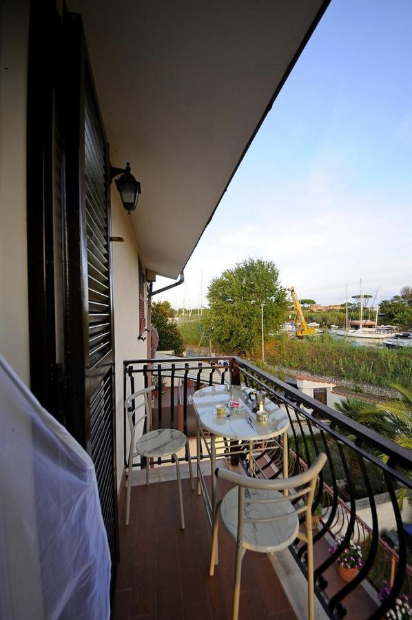 Guest house A La Vue: Shared Bath With Ac Near Fiera Di Roma Fiumicino